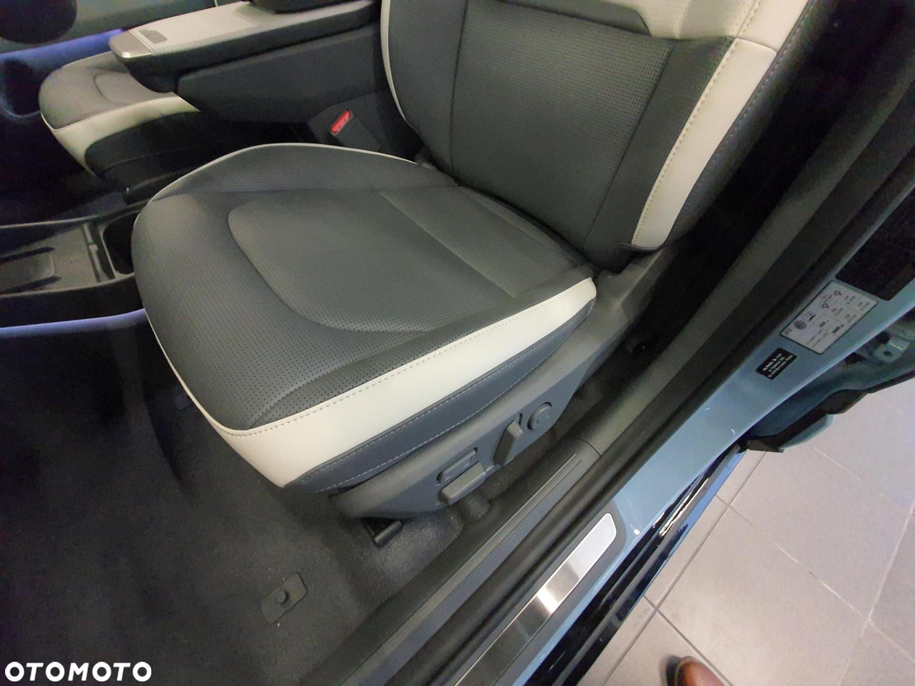 Kia EV3 - 12