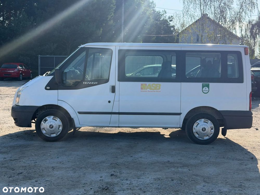 Ford Transit - 20