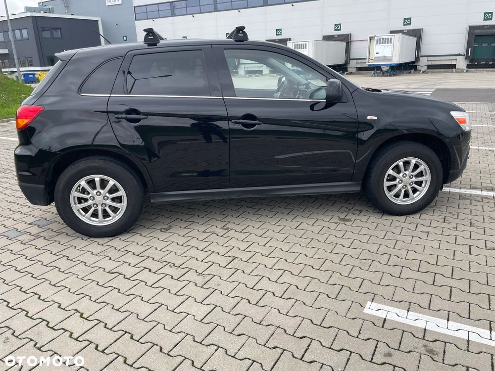 Mitsubishi ASX 1.8 DID Instyle 4WD AS&G - 3