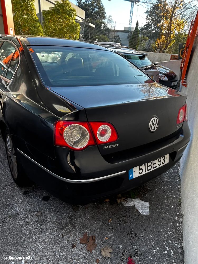 VW Passat - 4