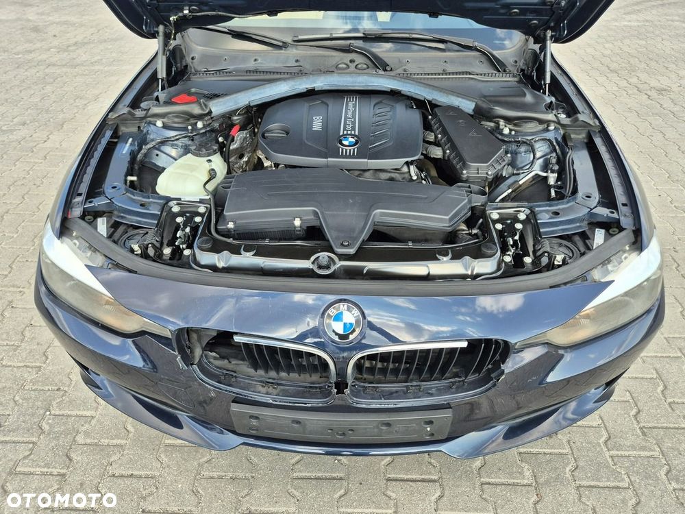 BMW Seria 3 - 19