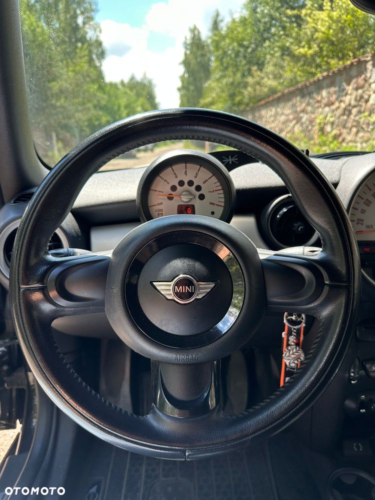 MINI ONE Standard - 18