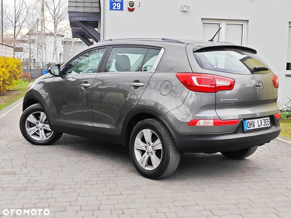 Kia Sportage 2.0 CRDI 2WD Attract - 25
