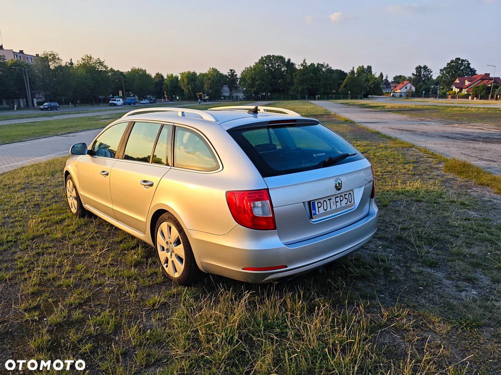 Skoda Superb 1.6 TDI Comfort / Active Greenline - 6