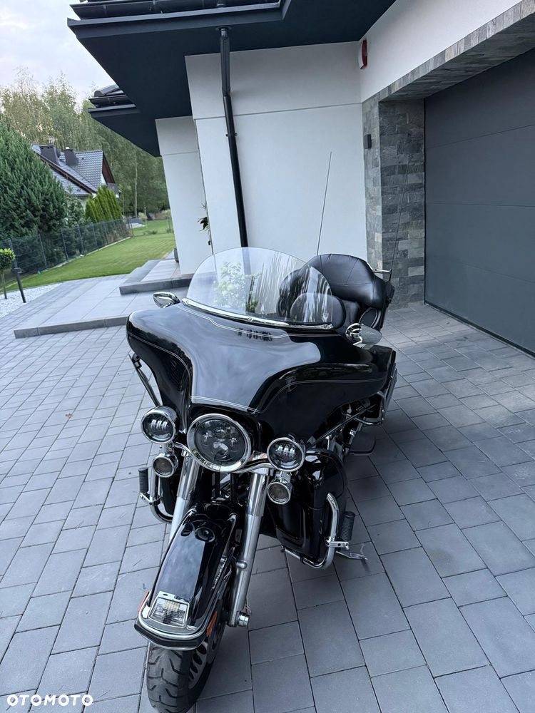 Harley-Davidson FLHTCU Ultra - 4