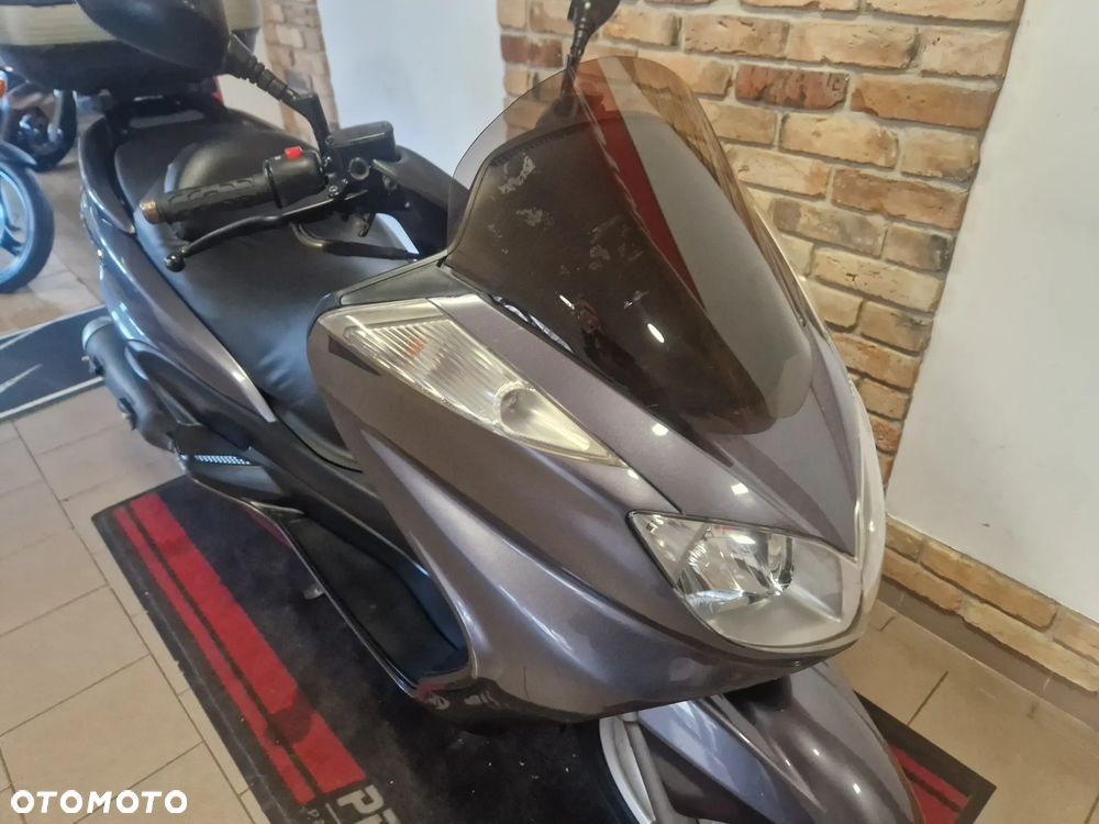 Yamaha Majesty - 14