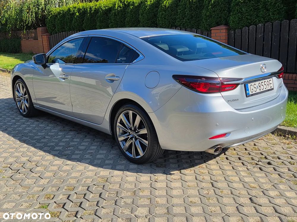 Mazda 6 2.0 SkyPrestige - 2