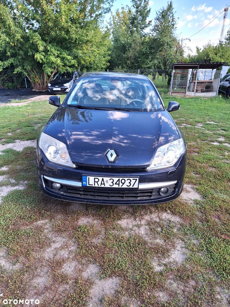 Renault Laguna - 1