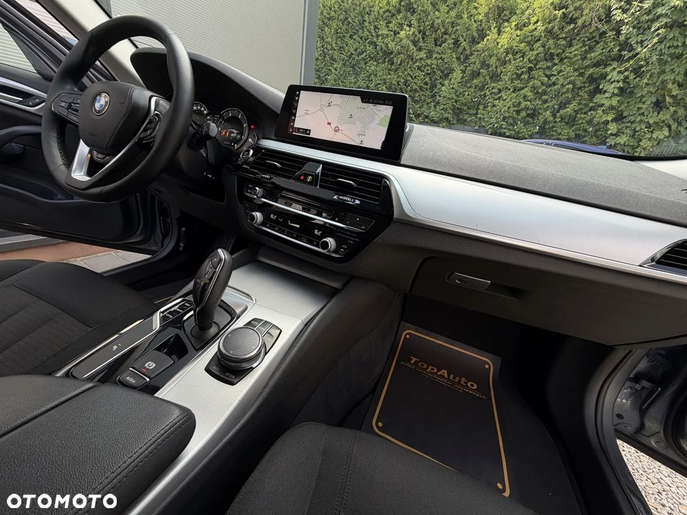 BMW Seria 5 520d - 16