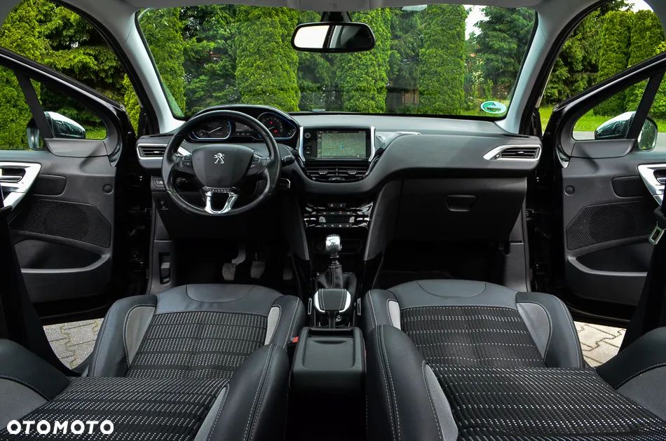Peugeot 2008 BlueHDi FAP 120 STOP & START GT-Line Edition - 38