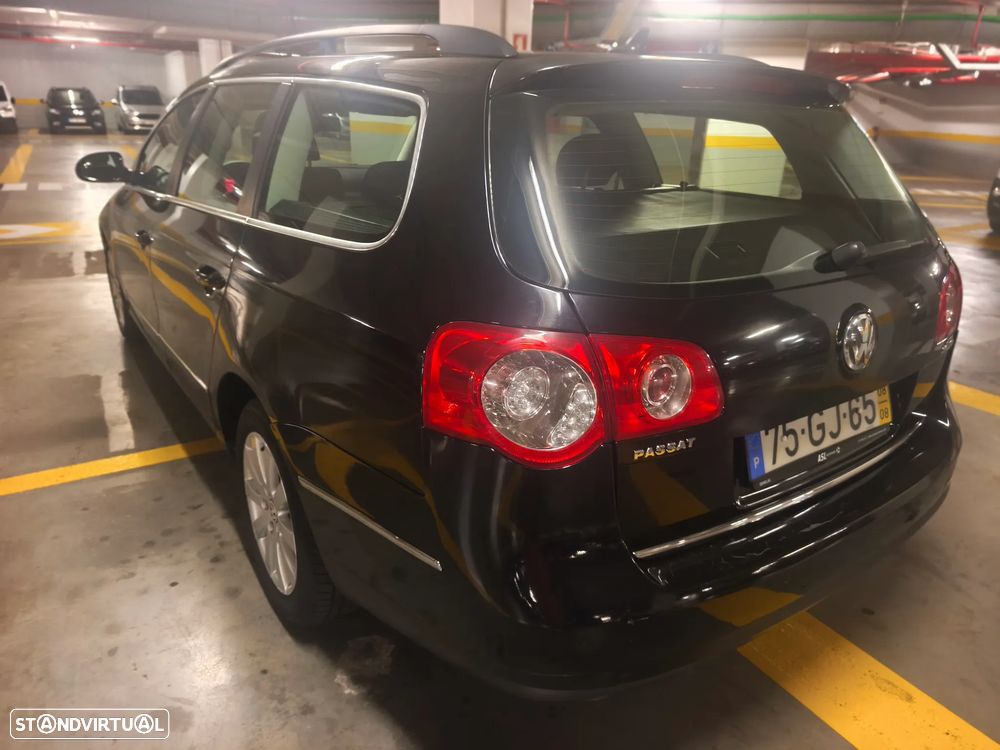 VW Passat Variant 2.0 TDI Highline - 18