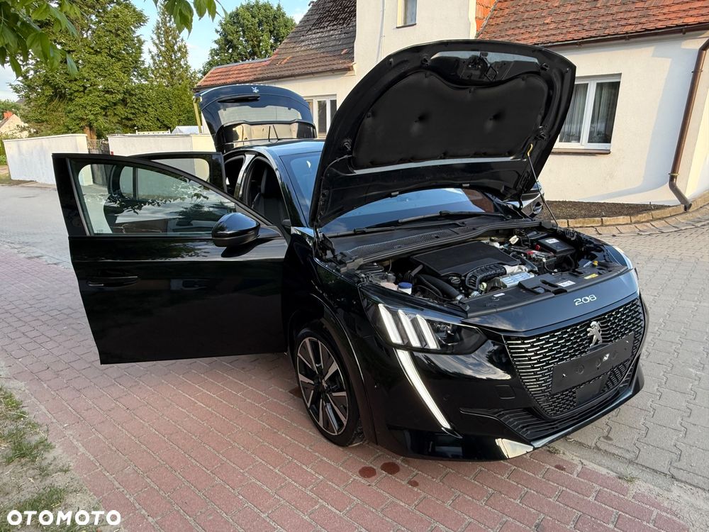Peugeot 208 PureTech 100 EAT8 GT - 12