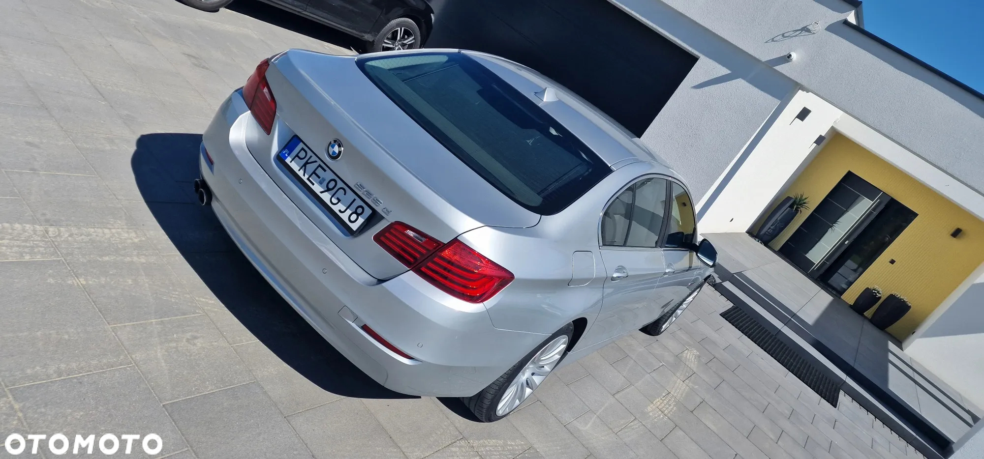 BMW Seria 5 525d - 9
