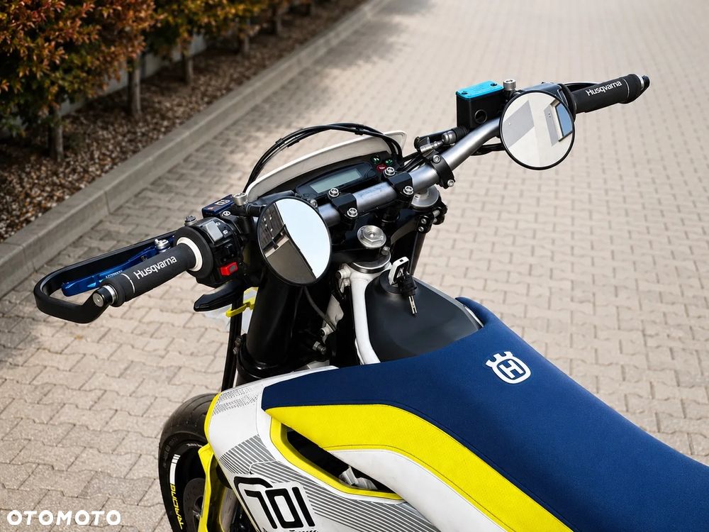 Husqvarna 701 - 6