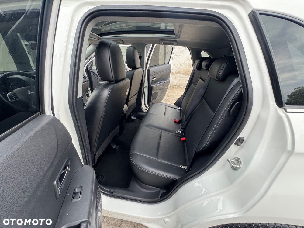 Mitsubishi ASX - 14