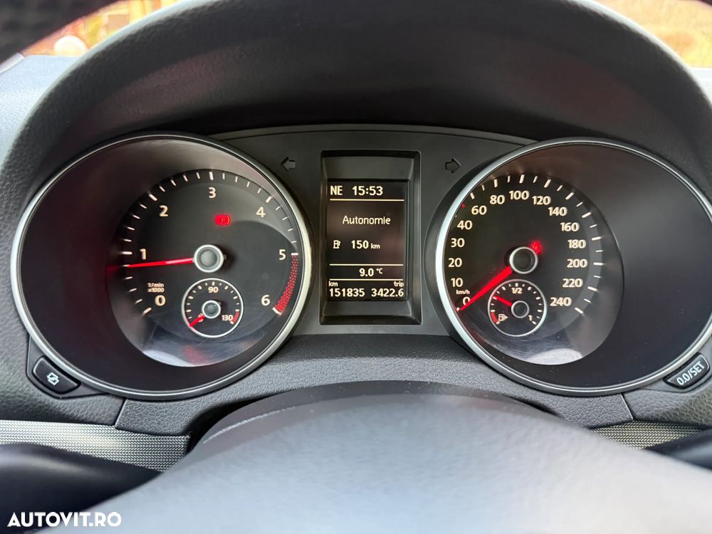 Volkswagen Golf 2.0 TDI DPF 4Motion Highline - 24