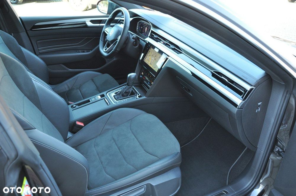 Volkswagen Arteon 2.0 TSI DSG R-Line Edition - 31