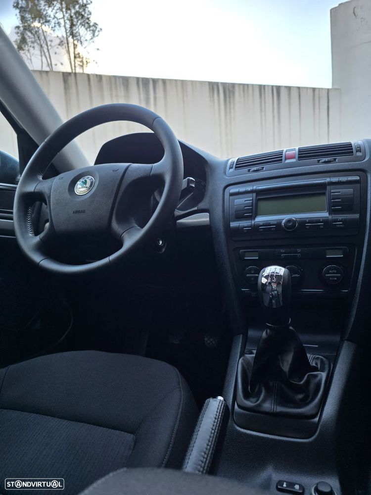 Skoda Octavia Break 1.9 TDi Sportline - 40