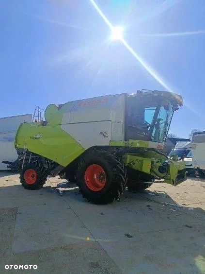 Claas Tucano440 - 3
