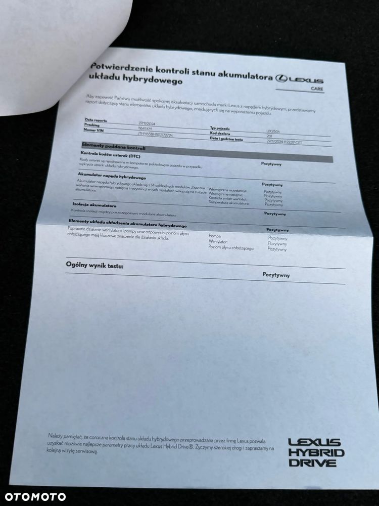 Lexus UX 250h F Sport 2WD - 38