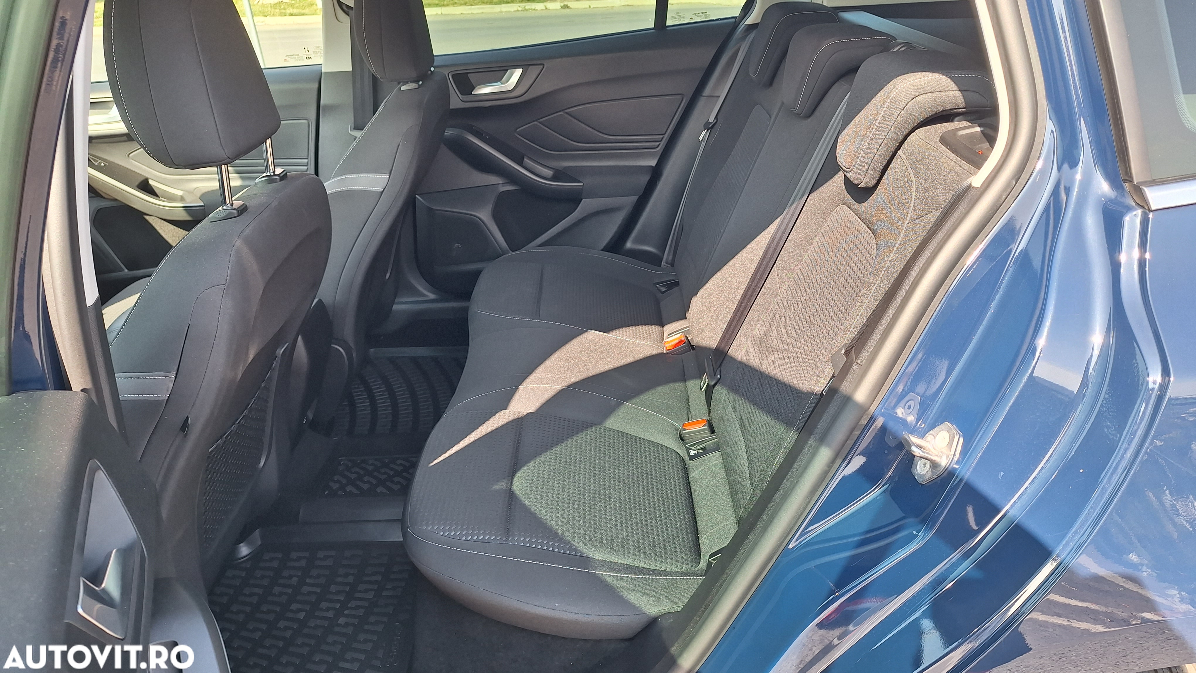 Ford Focus 1.0 EcoBoost Trend Edition - 16