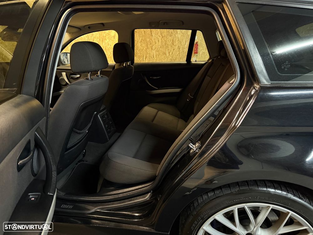 BMW 318 d DPF Edition Sport - 8