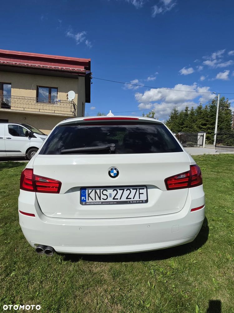 BMW Seria 5 2011 photo 4