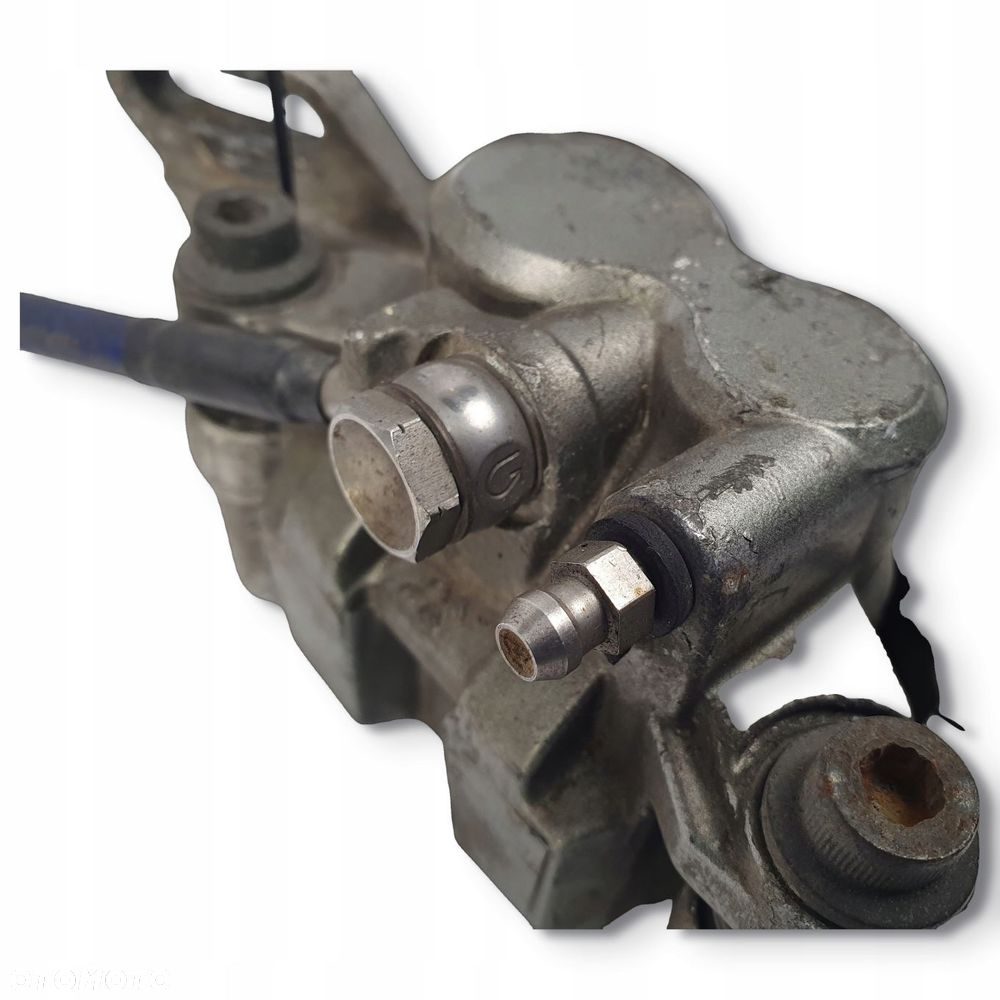 TYLNY ZACISK HAMULCOWY TARCZA TYŁ Yamaha YZF-R6 R6 RJ03 99-02 jarzmo - 11