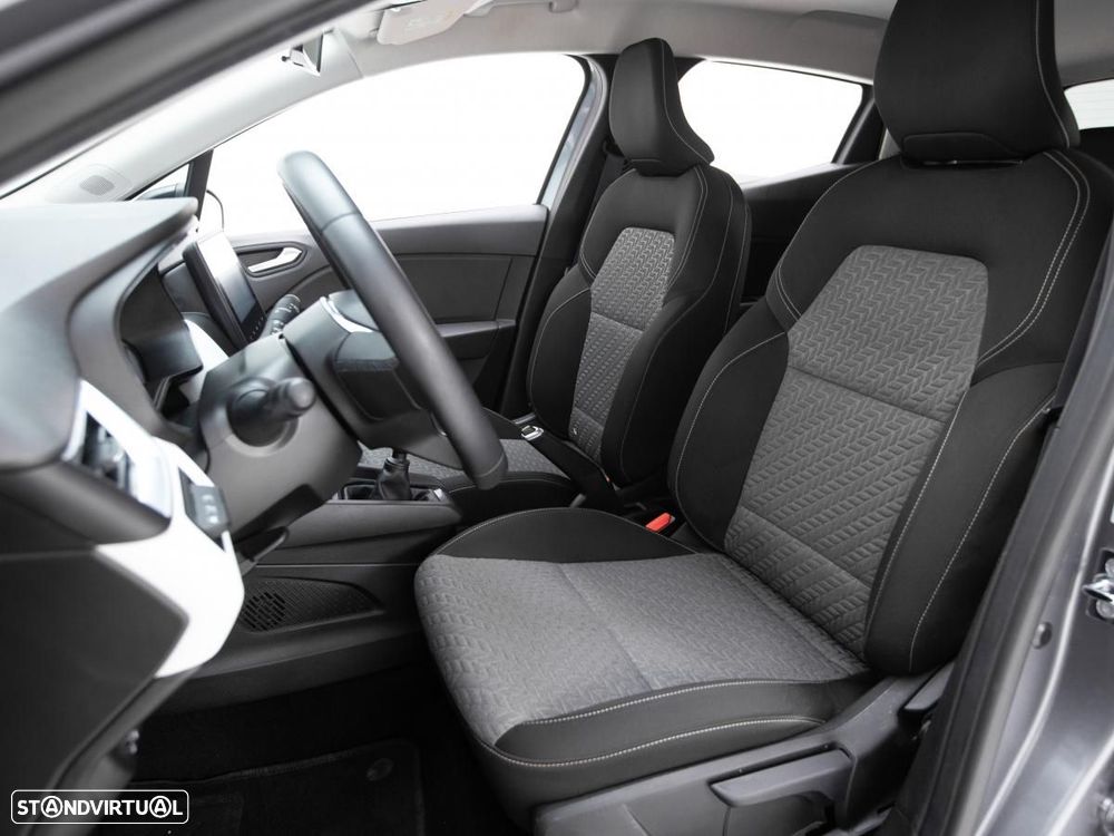 Renault Clio 1.0 TCe Evolution Bi-Fuel - 8