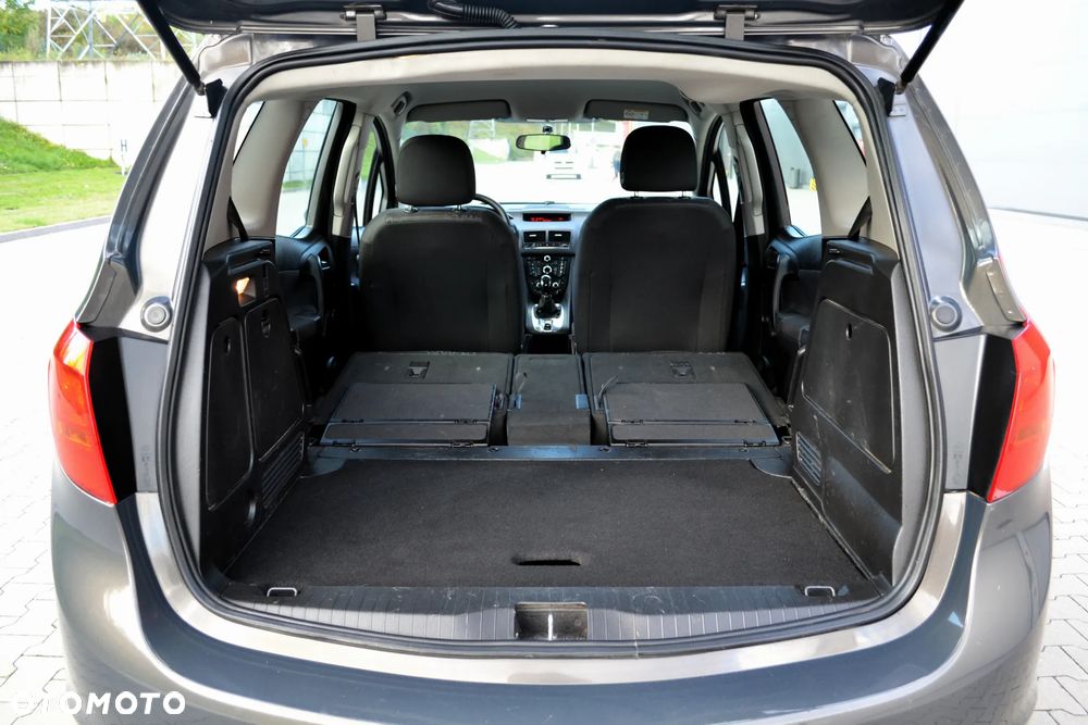 Opel Meriva 1.4 Enjoy - 32