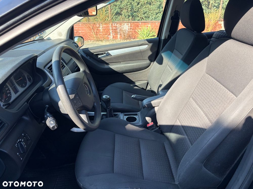 Mercedes-Benz Klasa B 180 CDI DPF - 9