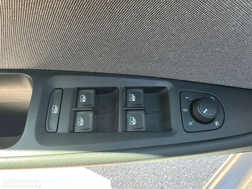 SEAT Leon ST 1.6 TDI Style S/S - 18