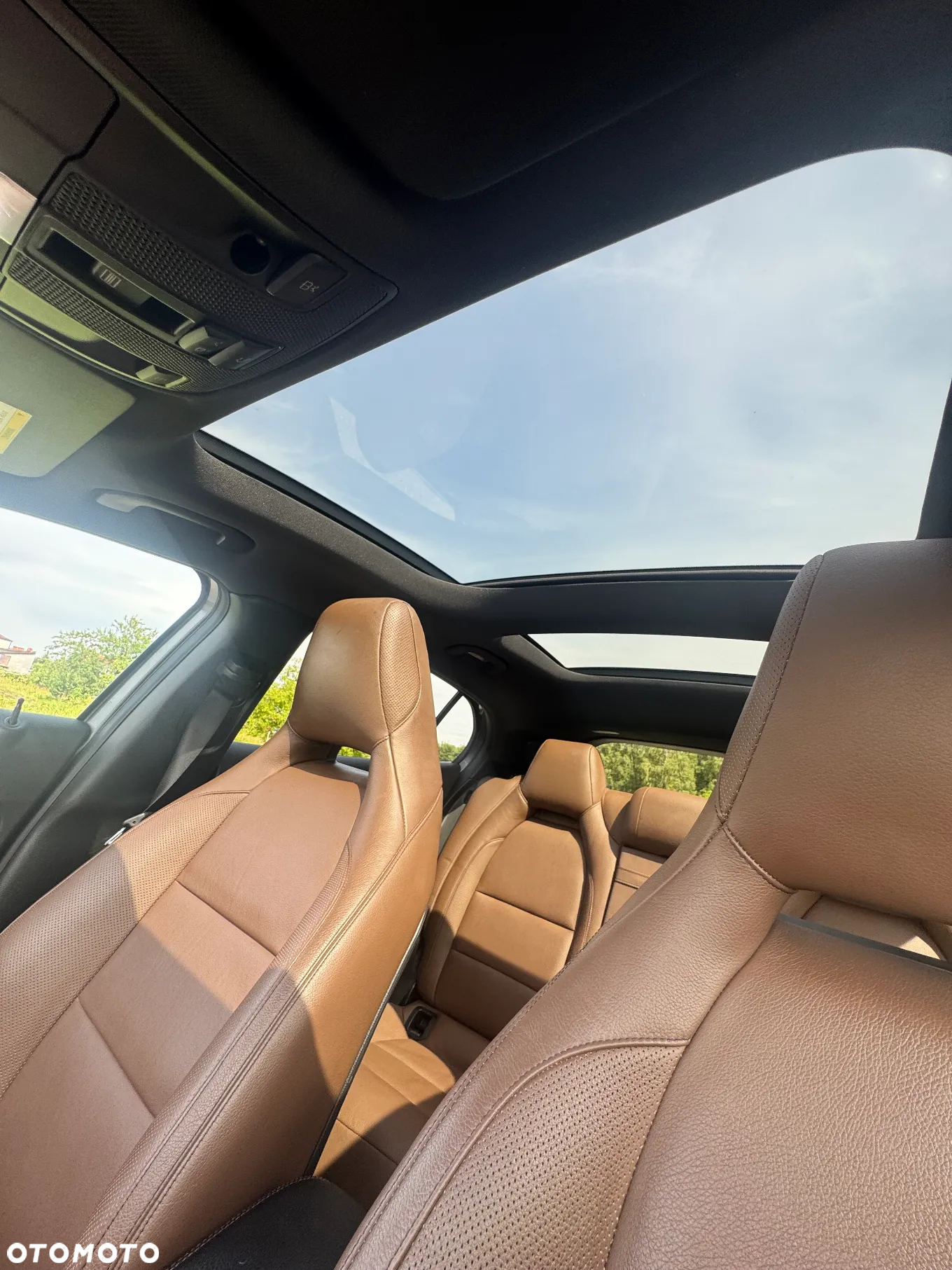 Mercedes-Benz GLA 250 4-Matic - 12