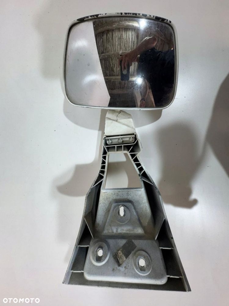 RENAULT TRUCKS RANGE GAMA T LUSTERKO CZOŁOWE RAMPOWE ORYGINAŁ - 1