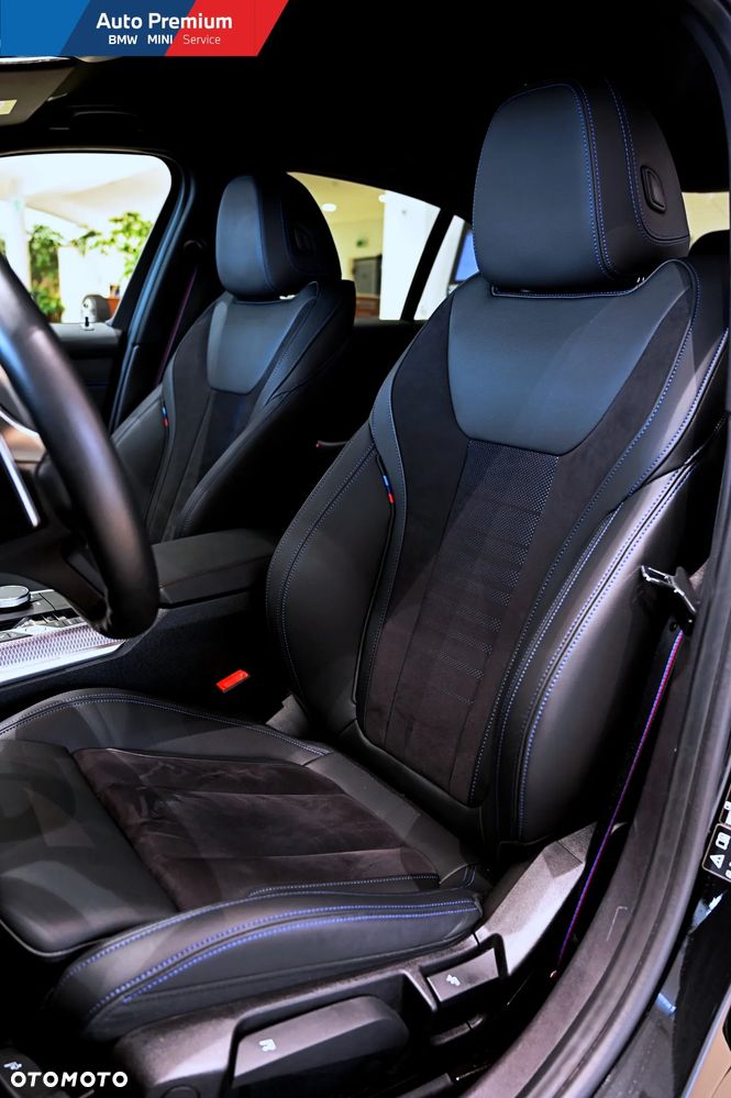 BMW Seria 3 330i xDrive M Sport - 14