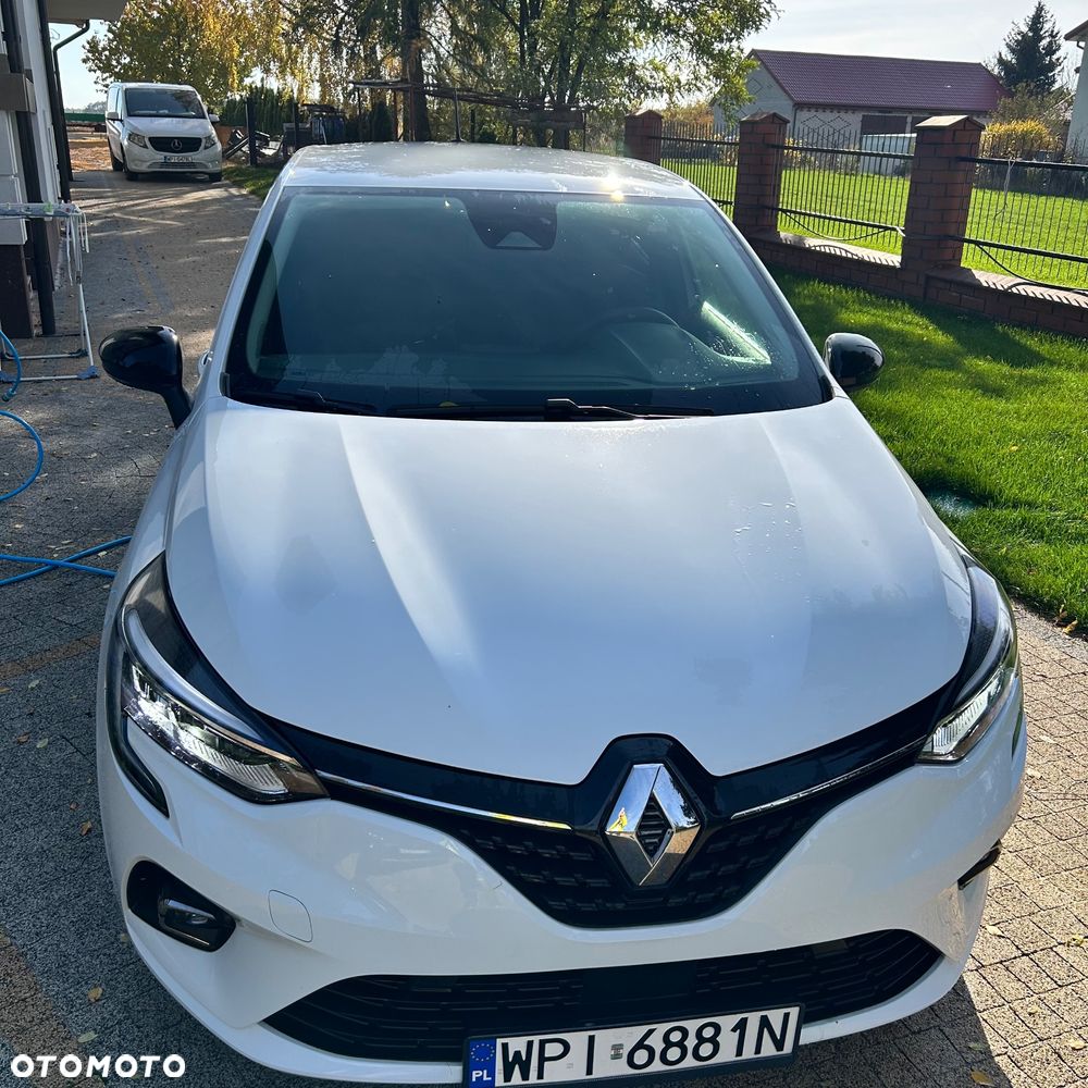 Renault Clio - 1