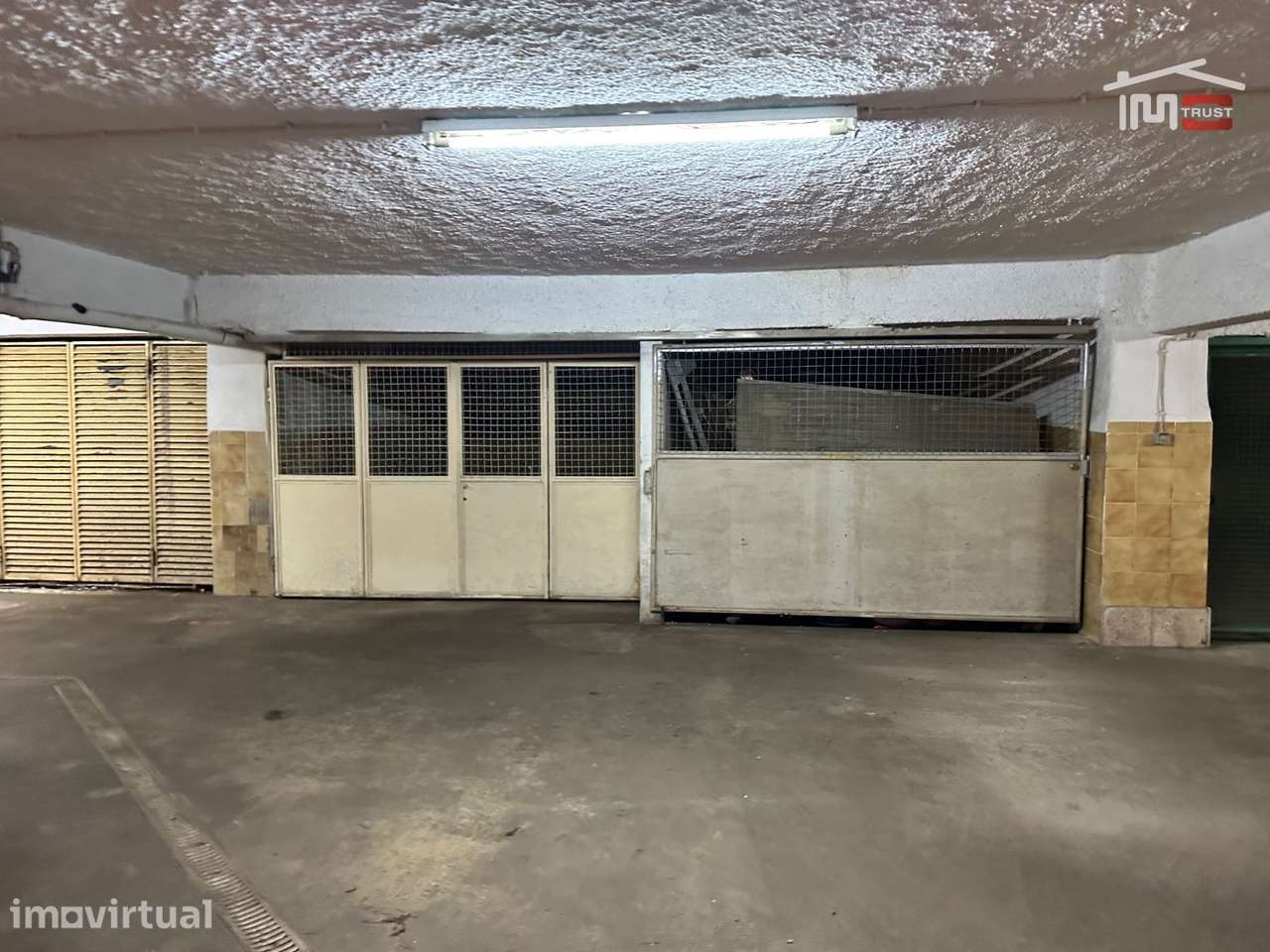 Garagem Box - a 50 metros da praia - Costa da Caparica - Grande imagem: 4/17