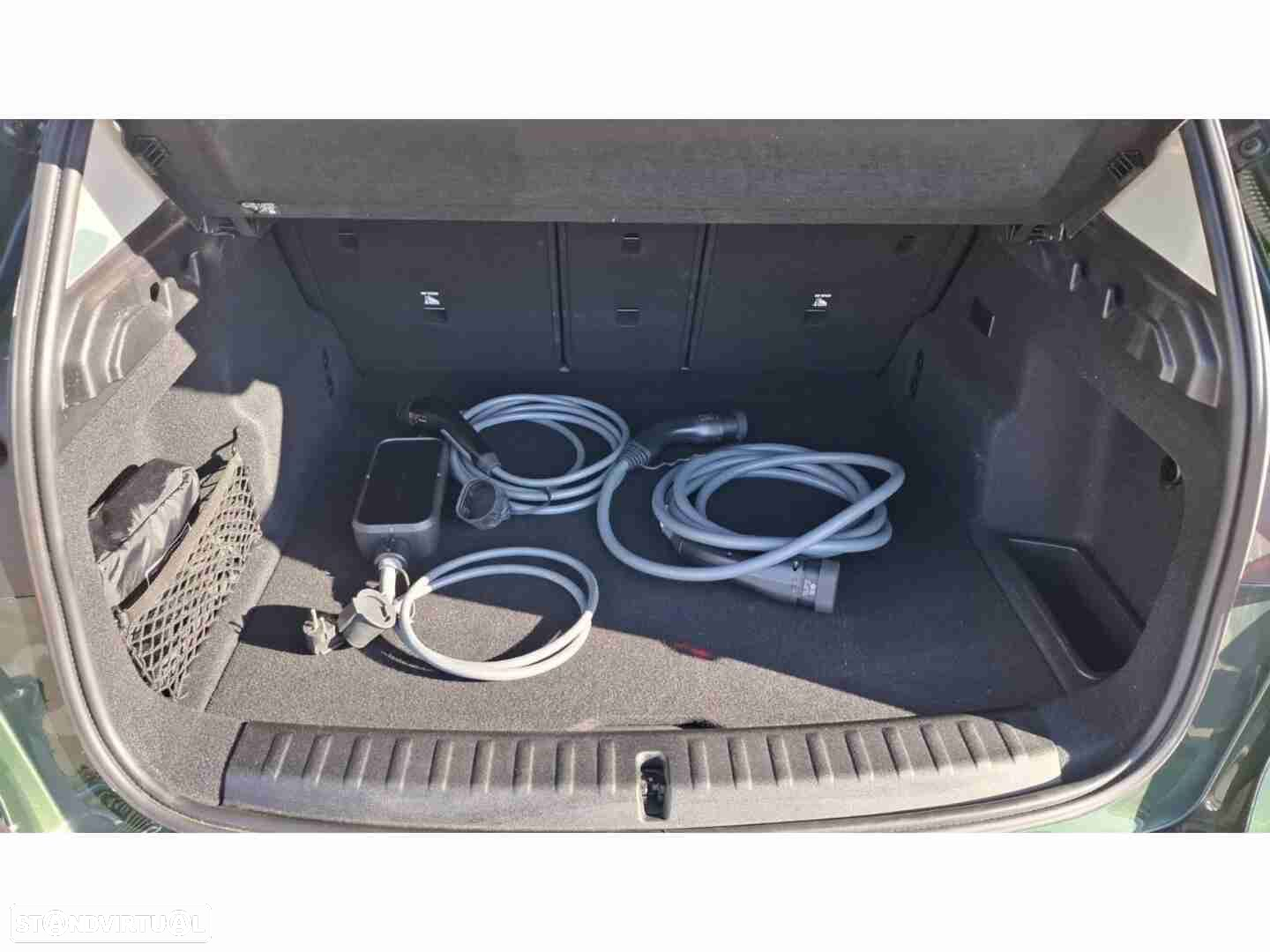 BMW iX1 eDrive20 - 8
