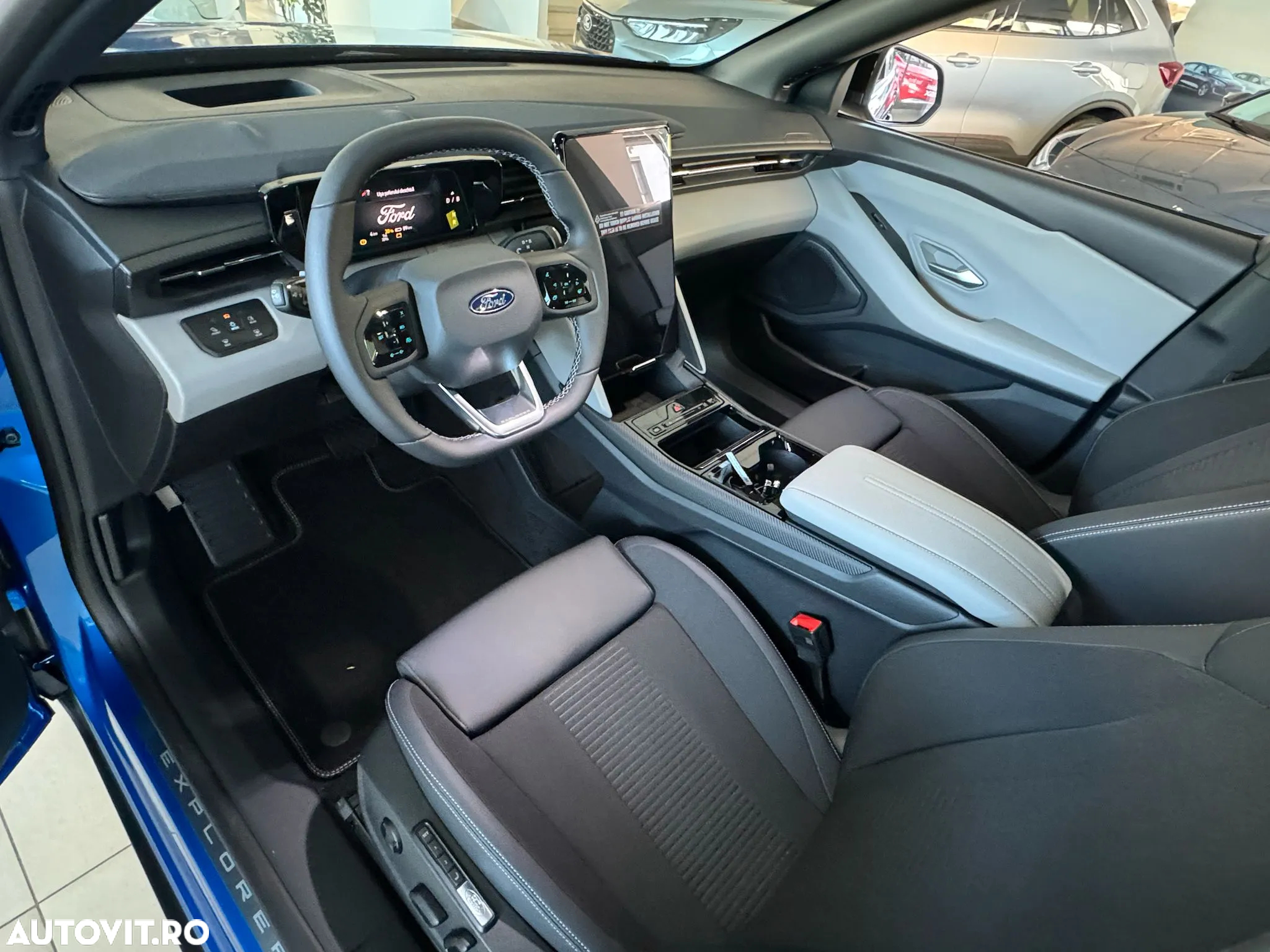 Ford Explorer RWD 77 kWh Extended Range Select - 13