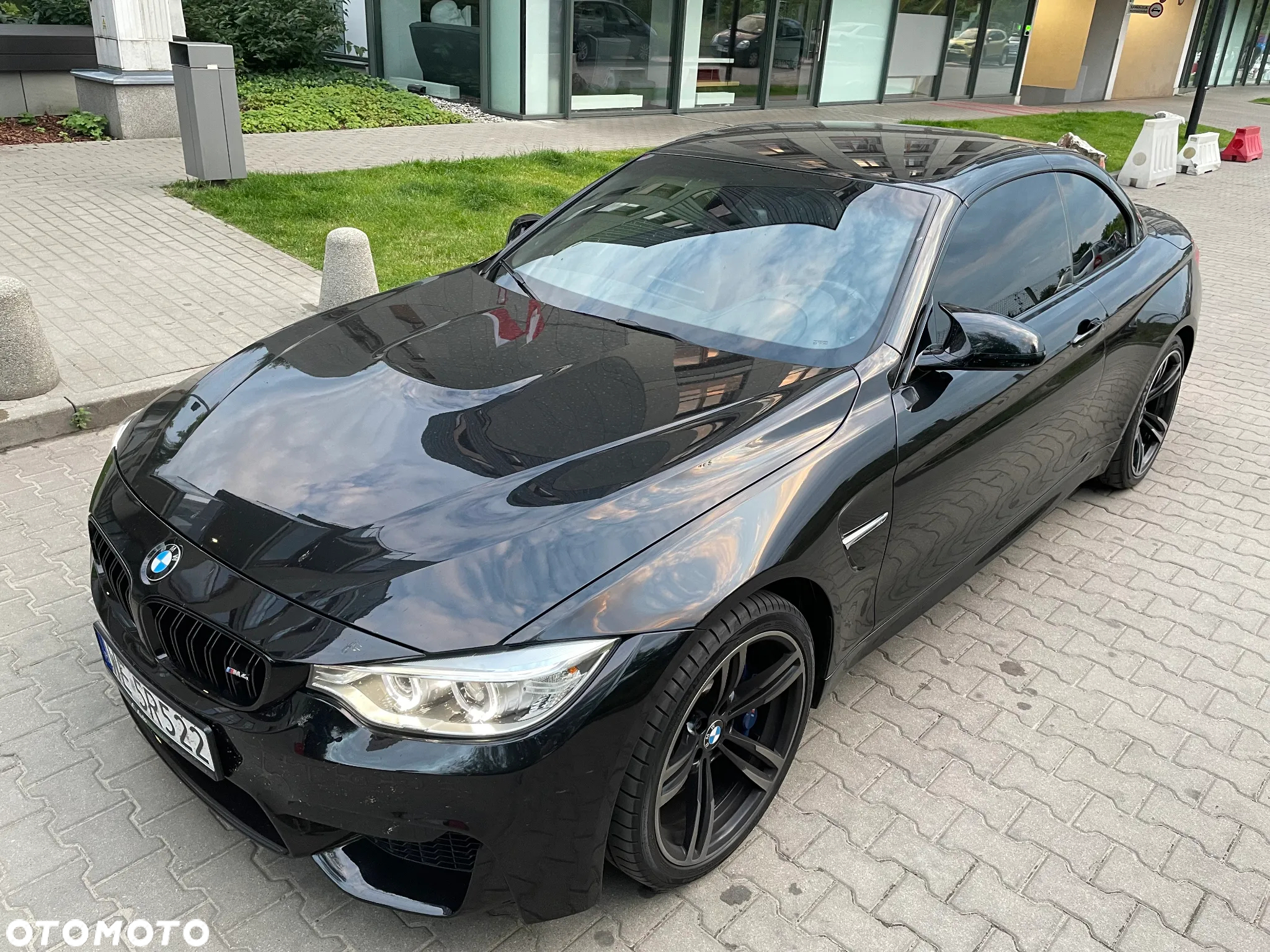 BMW M4 Cabrio DKG - 10
