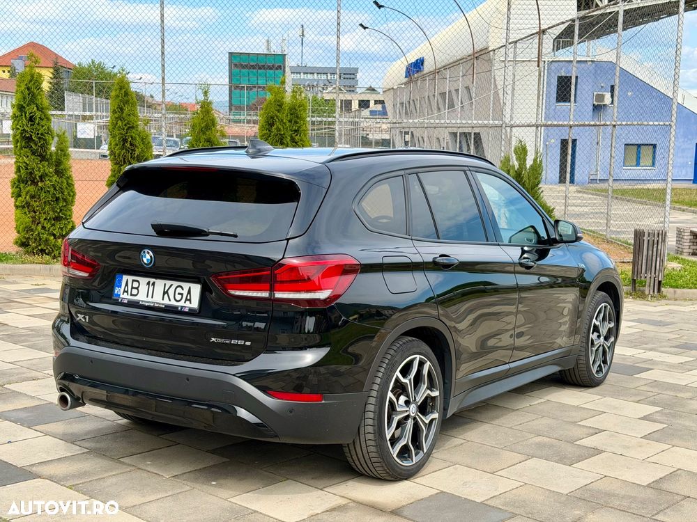 BMW X1 - 16
