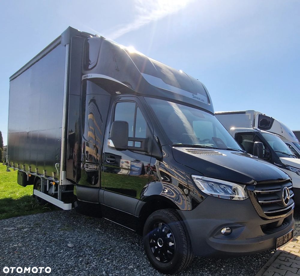Mercedes-Benz SPRINTER automat, Międzynarodówka