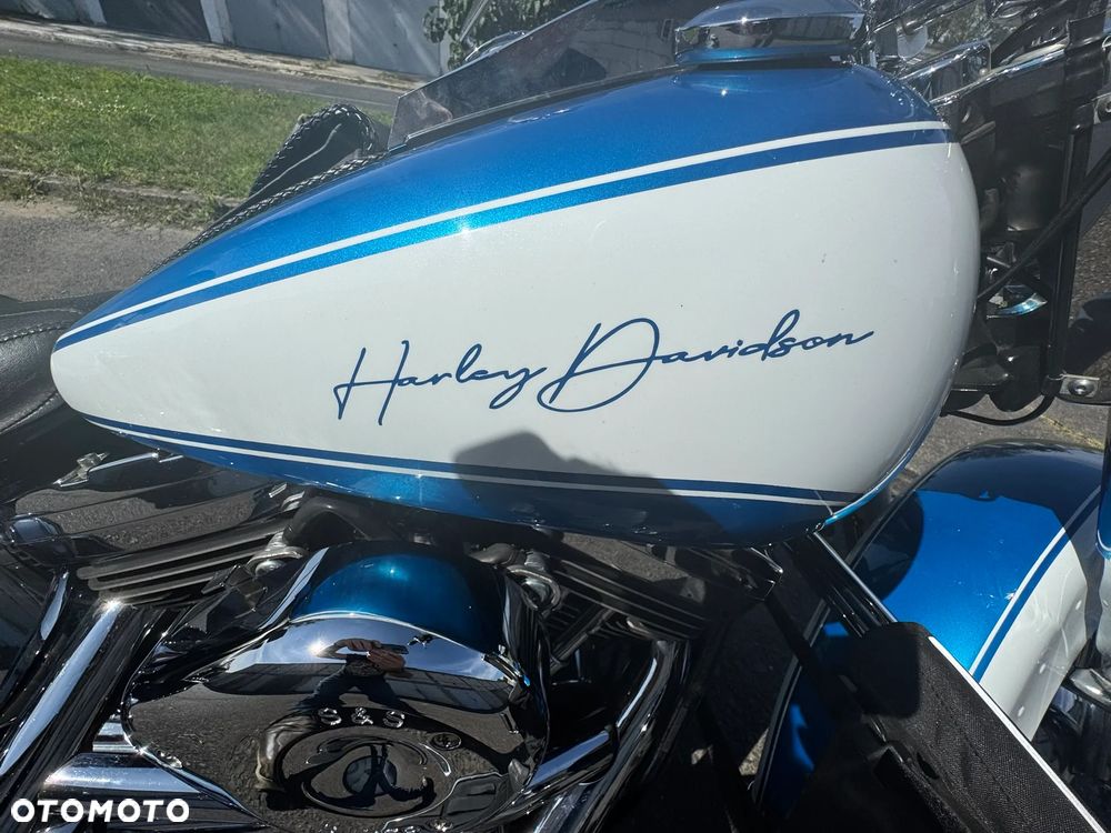 Harley-Davidson Softail Heritage Classic - 16