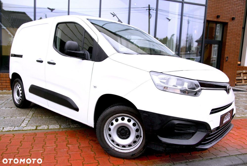 Toyota Proace City - 7