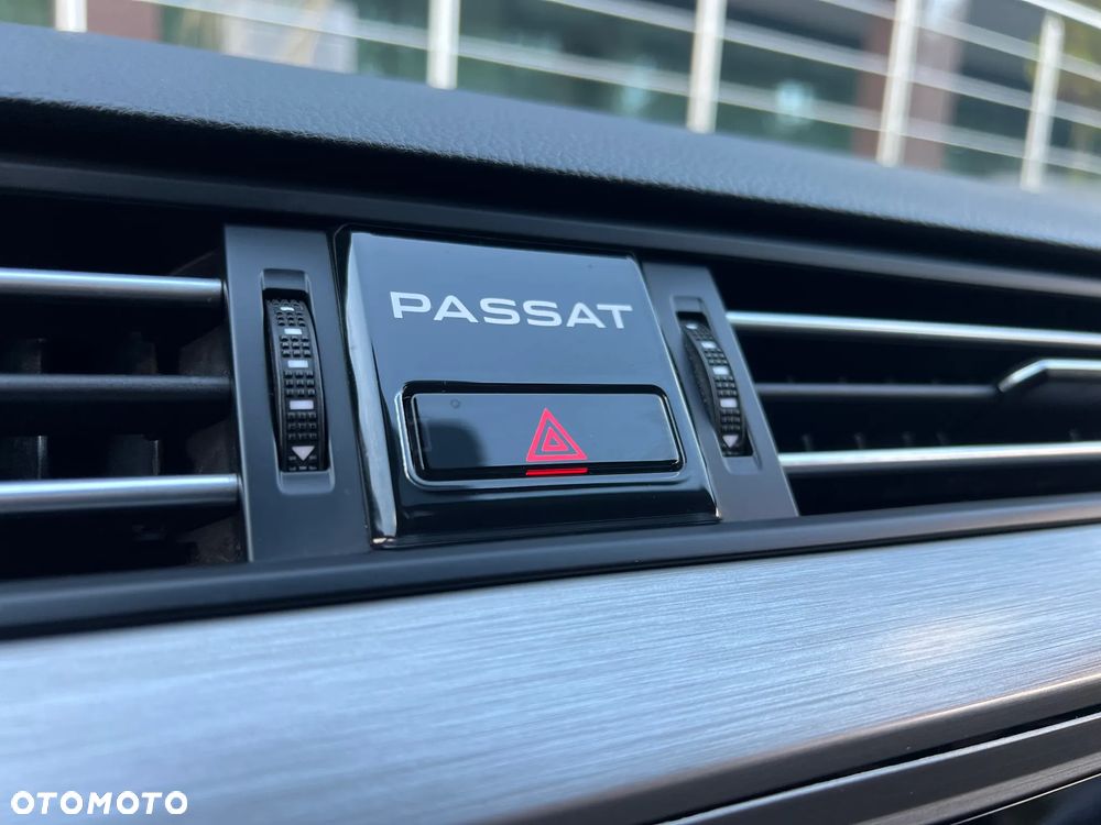 Volkswagen Passat 1.5 TSI EVO Essence - 19