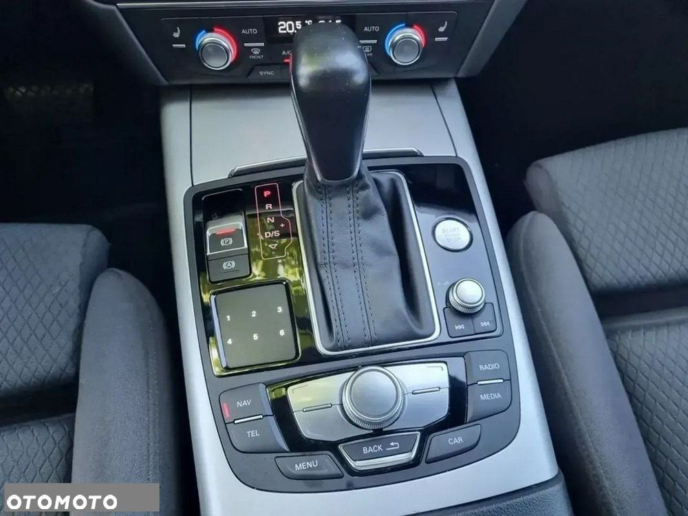 Audi A6 Avant 3.0 TDI S tronic - 25