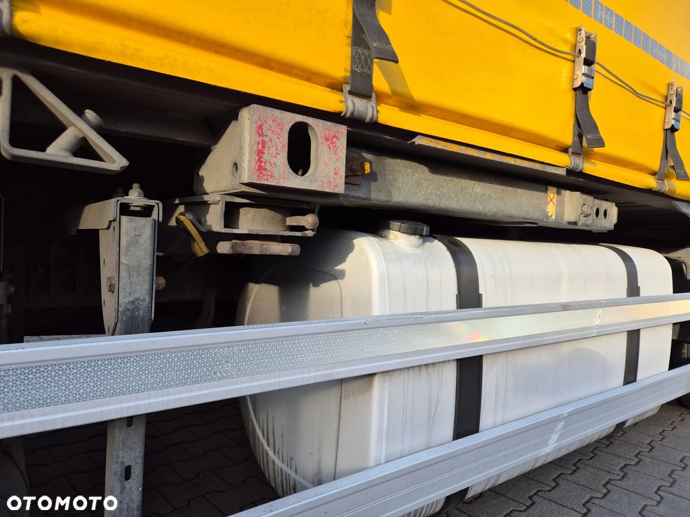 Volvo BDF Dług. 7,7 na 7,7 - 16