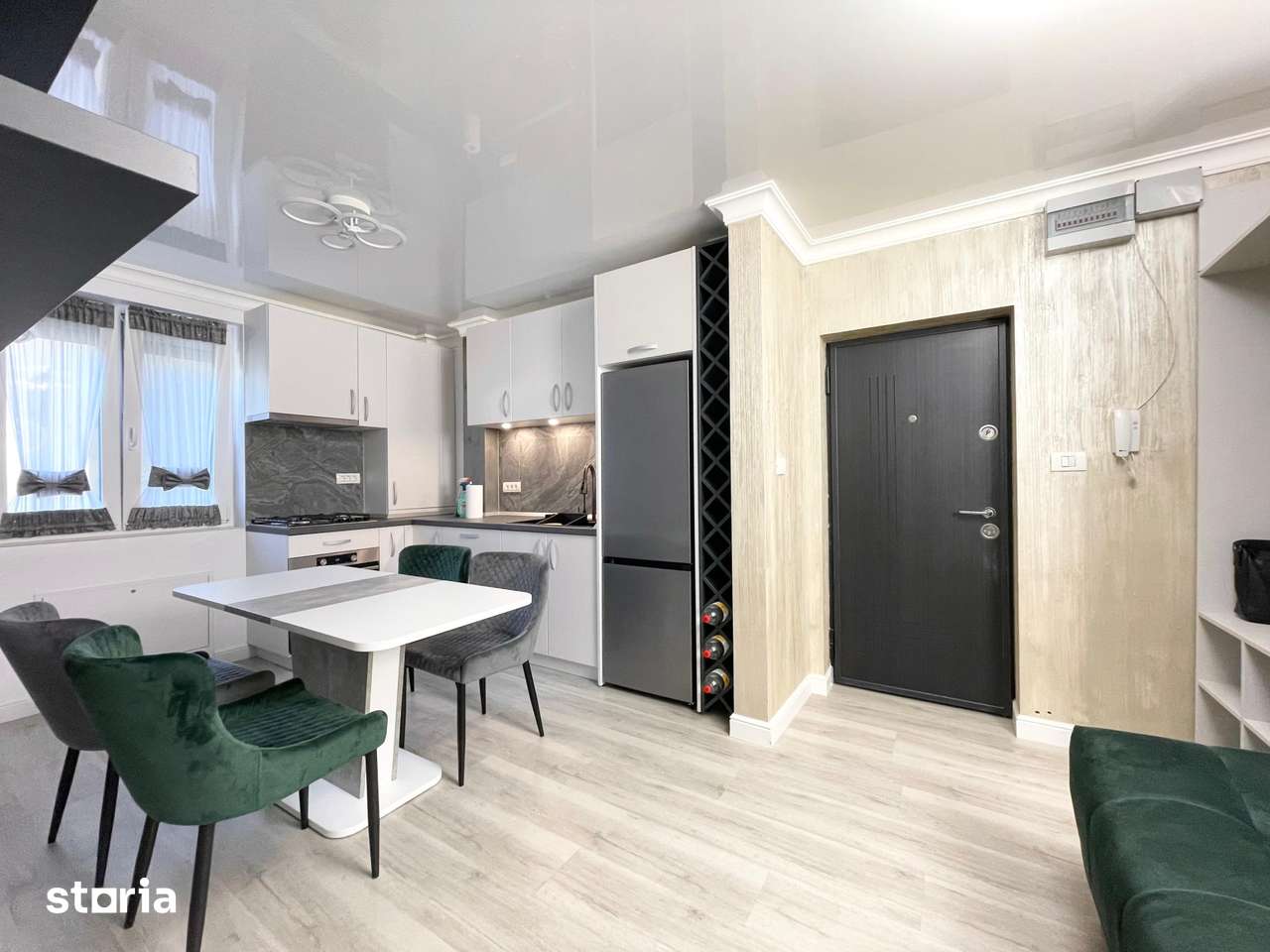 Apartament 3 camere - finisaje premium - Piata Unirii — fotografia 1