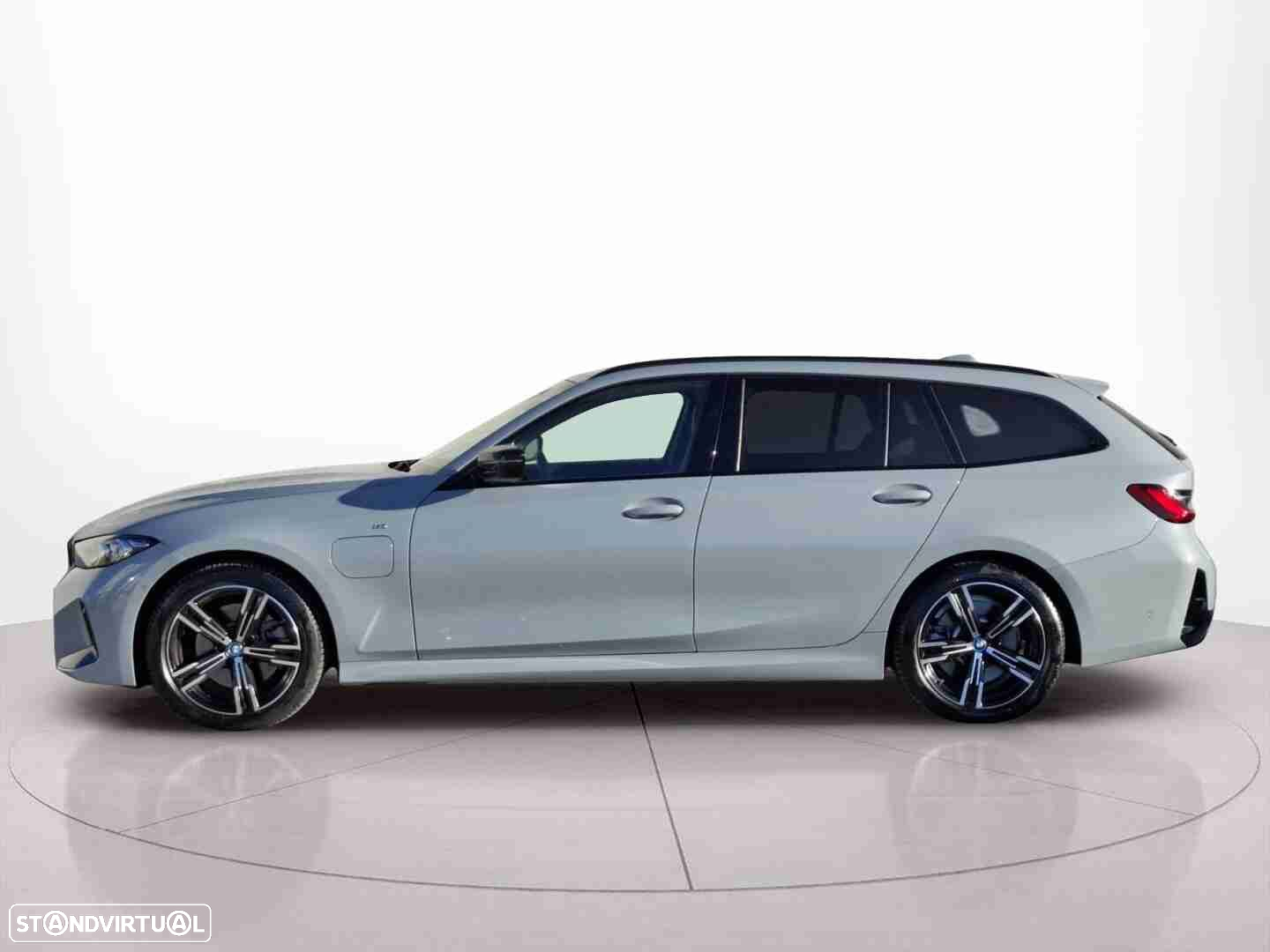 BMW 320 e Touring Auto - 5