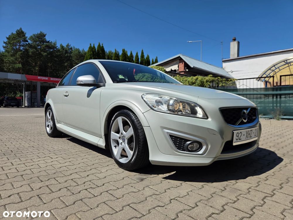 Volvo C30 D2 DRIVe R-Design - 21